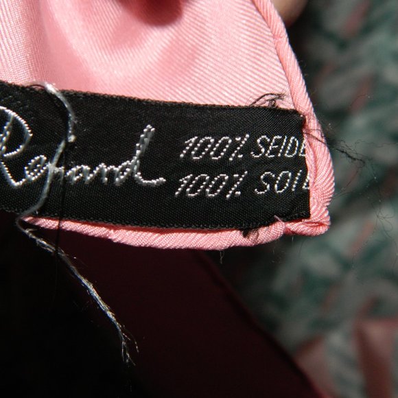 Vintage Renard Silk Hand Rolled Hem Basket Weave Scarf - Picture 4 of 4